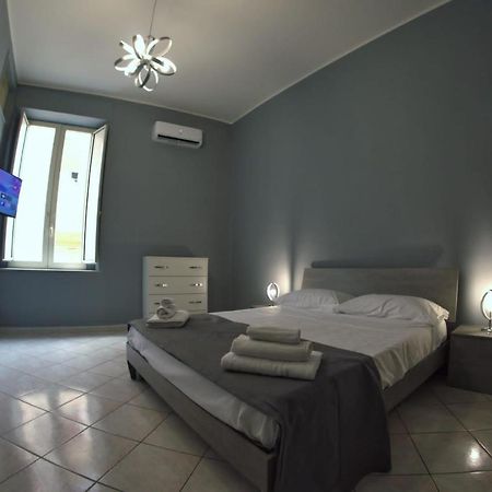 Casa Angelina Apartment Наполи Екстериор снимка