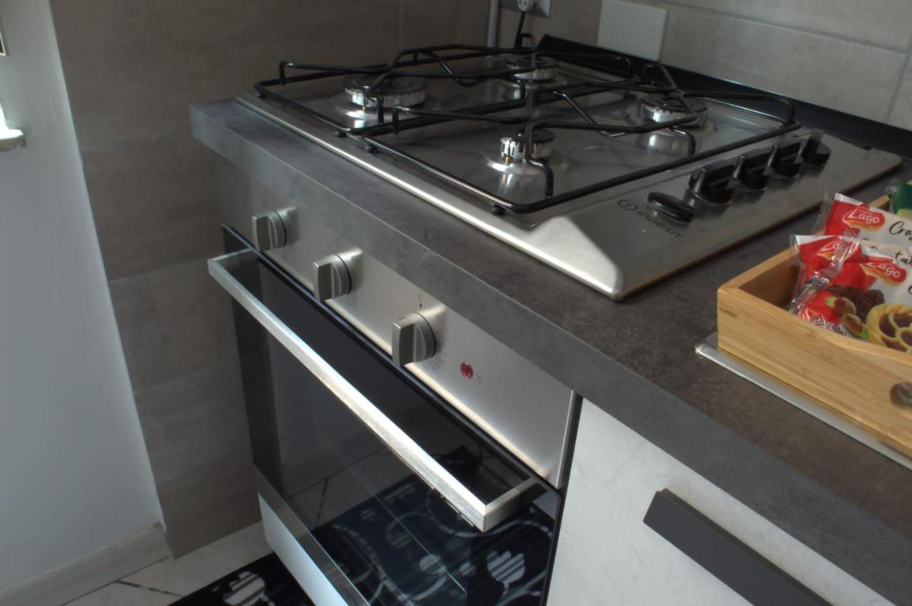 Casa Angelina Apartment Наполи Екстериор снимка